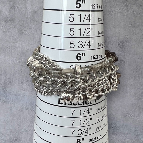 Kenneth Cole silver tone beaded bracelet - Picture 4 of 4